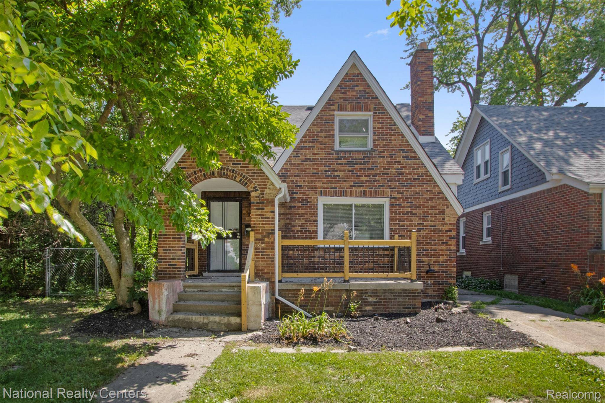 15460 Auburn ST, Detroit, MI 48223