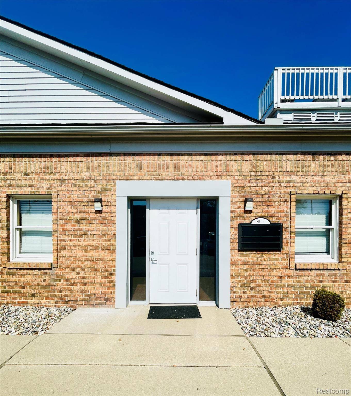 5820 N CANTON CENTER RD #180, Canton Charter Township, MI 48187