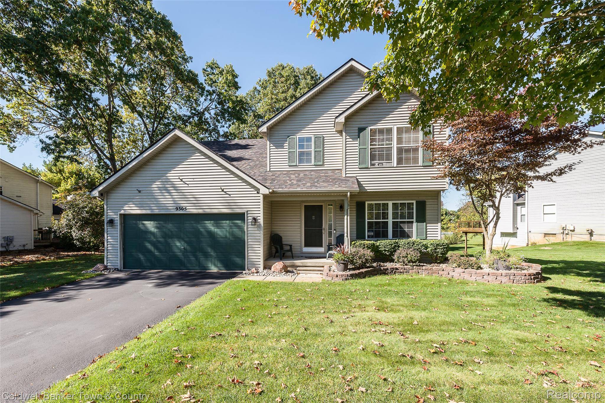 9305 Appleview CT, Hamburg Township, MI 48116