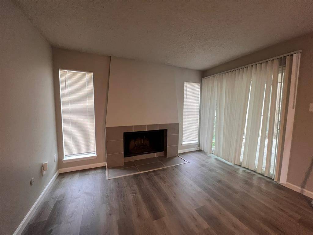 6050 Melody Lane #209, Dallas, TX 75231