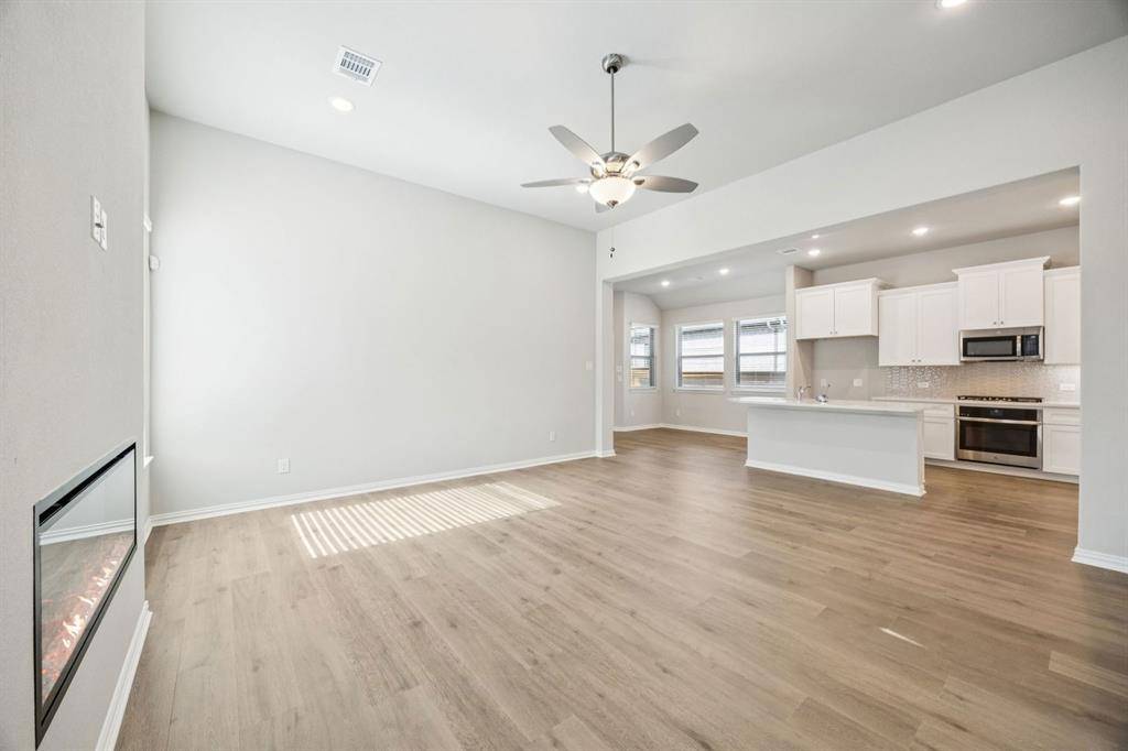 2109 Hazel Lily, Mesquite, TX 75181