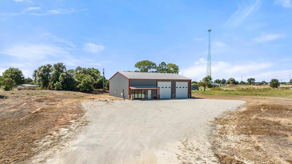 834 Riley Lane, Tolar, TX 76476