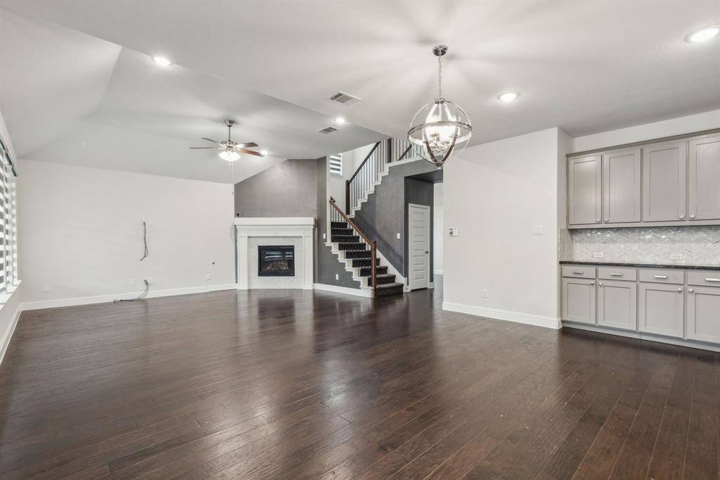 906 Overton Avenue, Celina, TX 75009