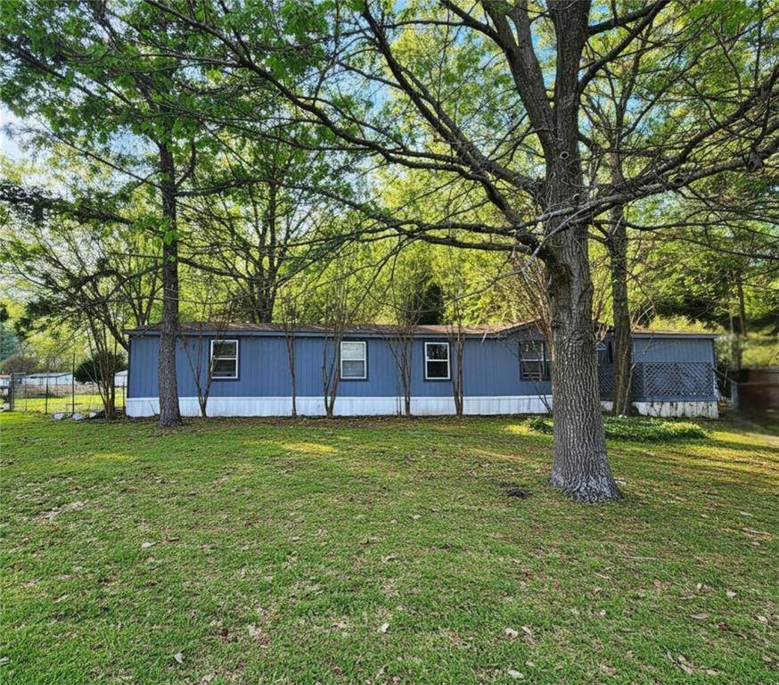 460 Chapel Hill Lane, Waxahachie, TX 75165