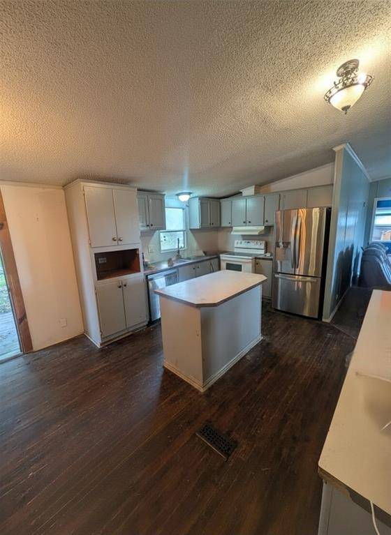 460 Chapel Hill Lane, Waxahachie, TX 75165