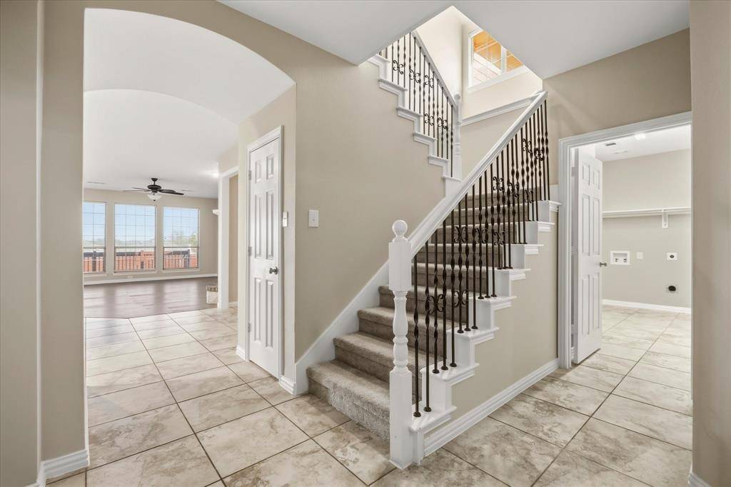 118 Stone Drive, Forney, TX 75126