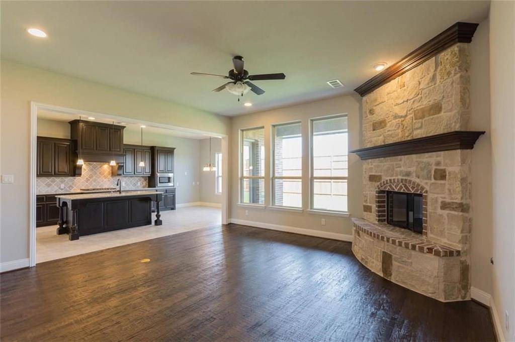 220 Evening Sun Drive, Prosper, TX 75078