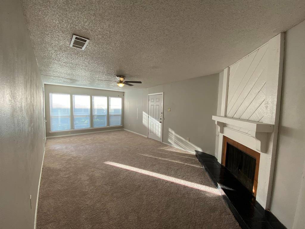 9696 Walnut Street #2006, Dallas, TX 75243