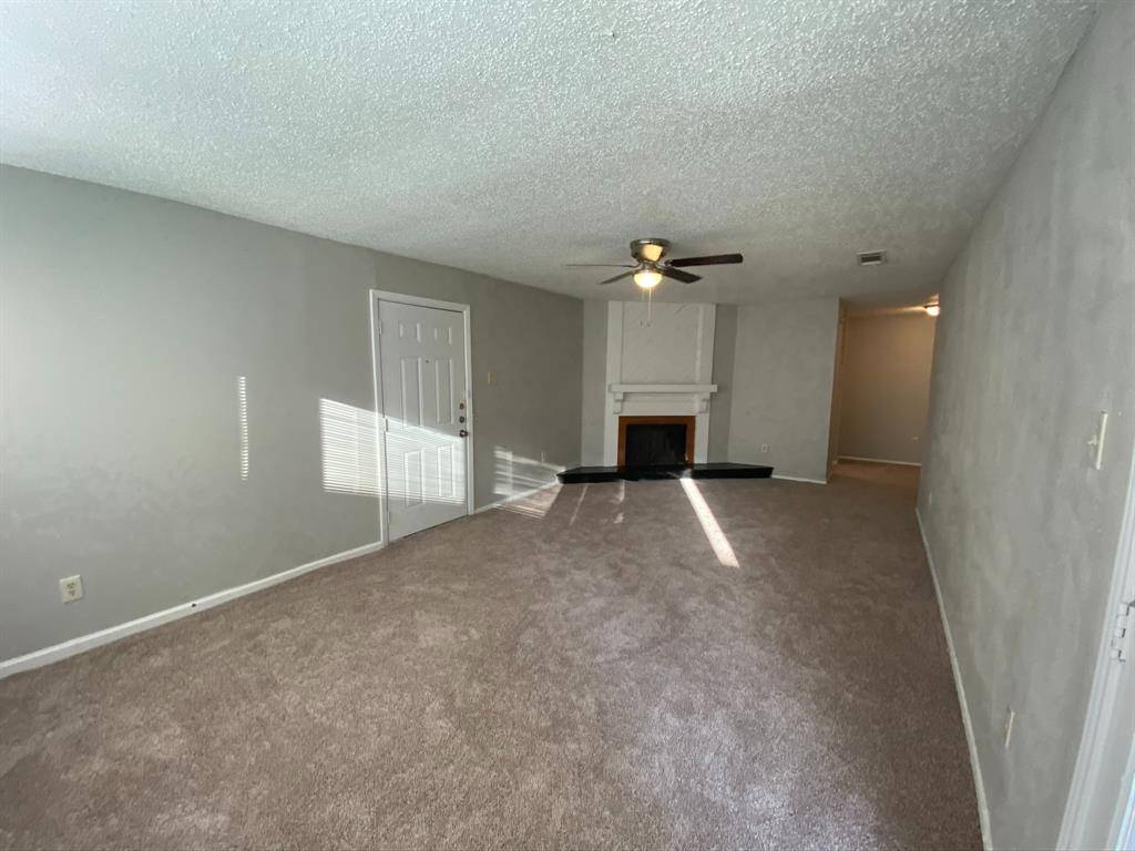 9696 Walnut Street #2006, Dallas, TX 75243