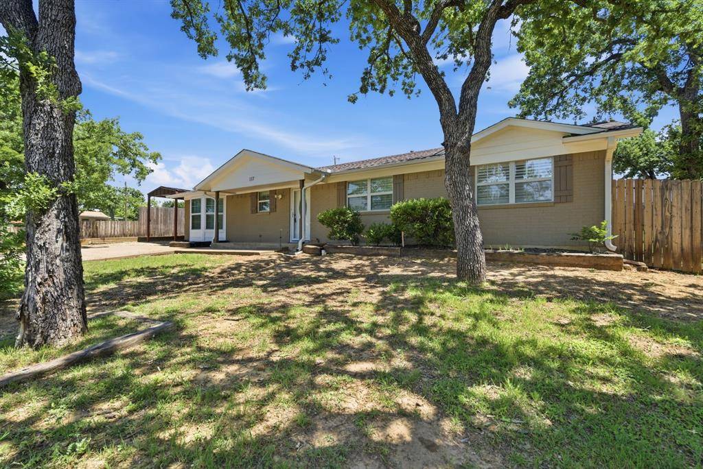 117 Bryan Street, Jacksboro, TX 76458