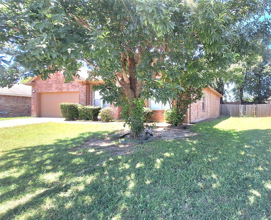 953 Hannah Way, Dallas, TX 75253
