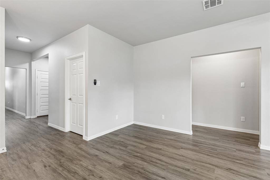 4945 Ramey Avenue, Fort Worth, TX 76105