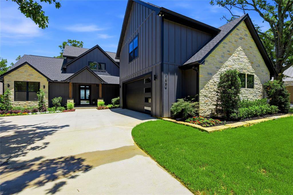100 Brentwood Estates Drive, Trinidad, TX 75163