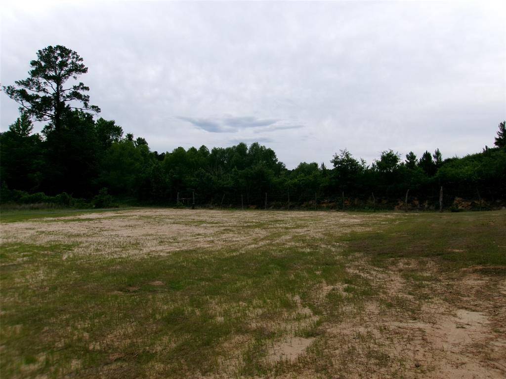 810 Williams Road, Converse, LA 71419