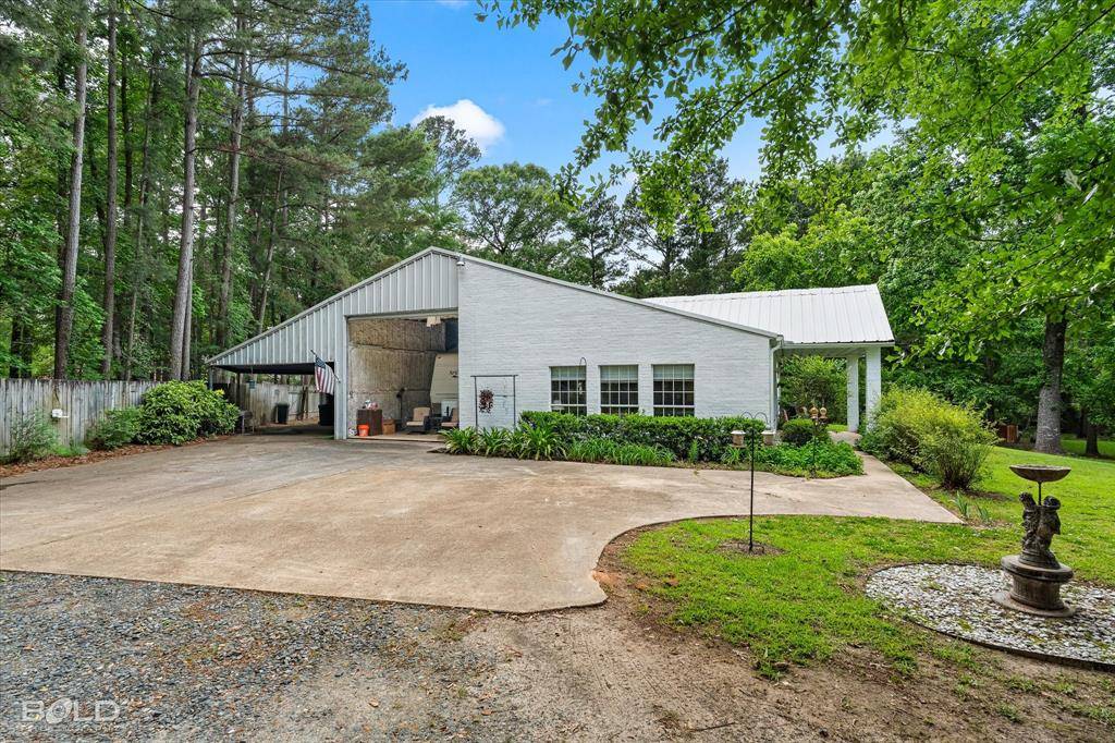 120 Gray Circle, Benton, LA 71006