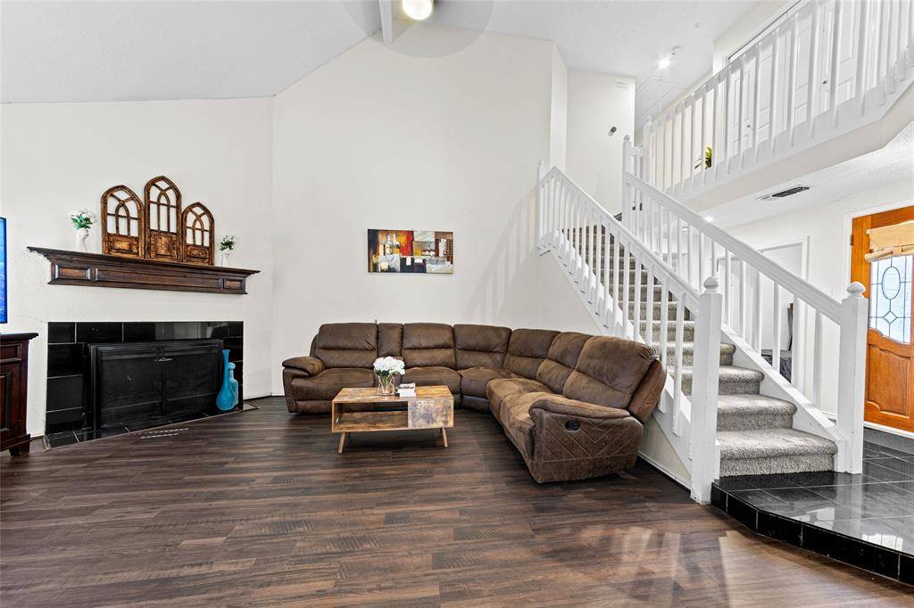420 Santa Fe Trail #123, Irving, TX 75063