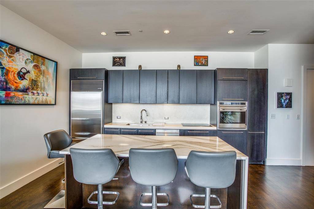 2200 Victory Avenue #1603, Dallas, TX 75219