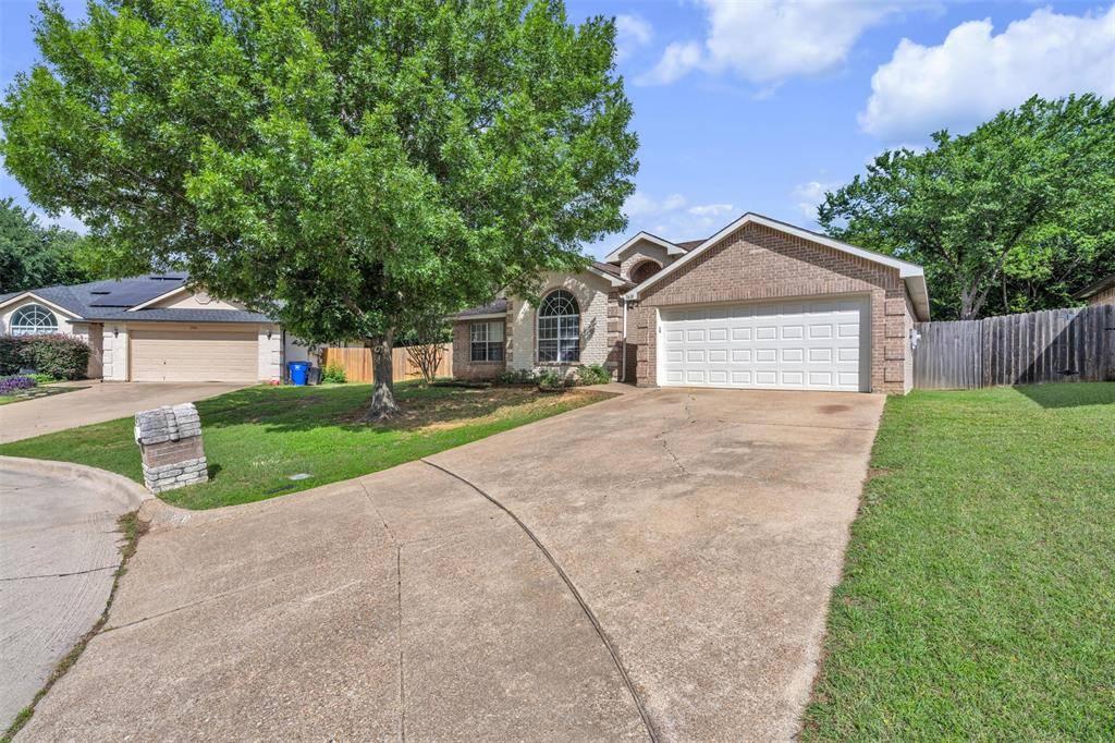 1618 Fern Drive, Mansfield, TX 76063