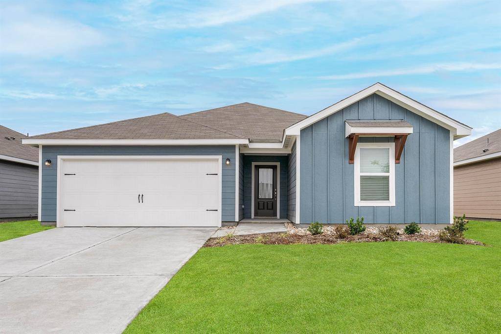 4802 Fillmore Drive, Greenville, TX 75401