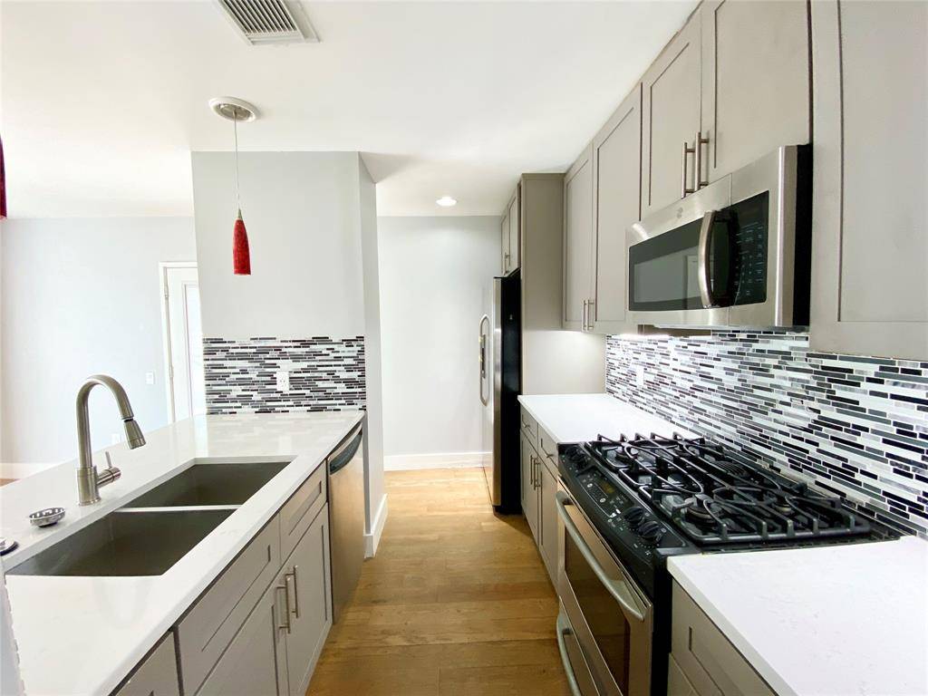 4213 Dickason Avenue #18, Dallas, TX 75219