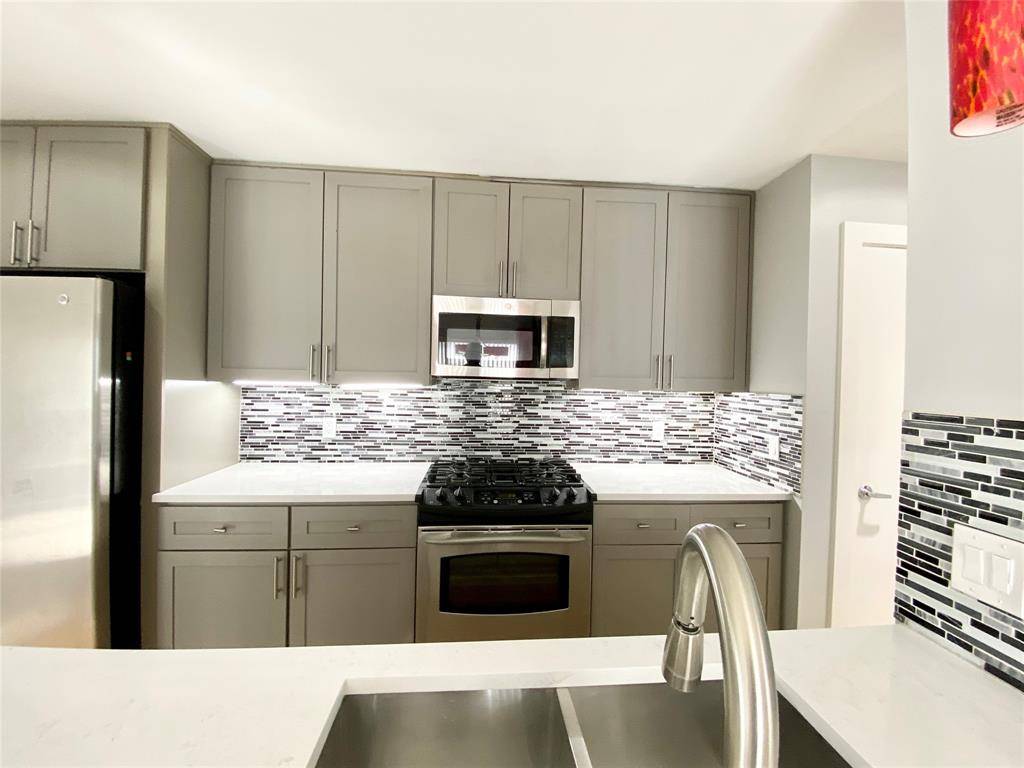 4213 Dickason Avenue #18, Dallas, TX 75219