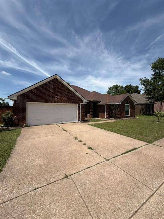 906 busby, Cedar Hill, TX 75104