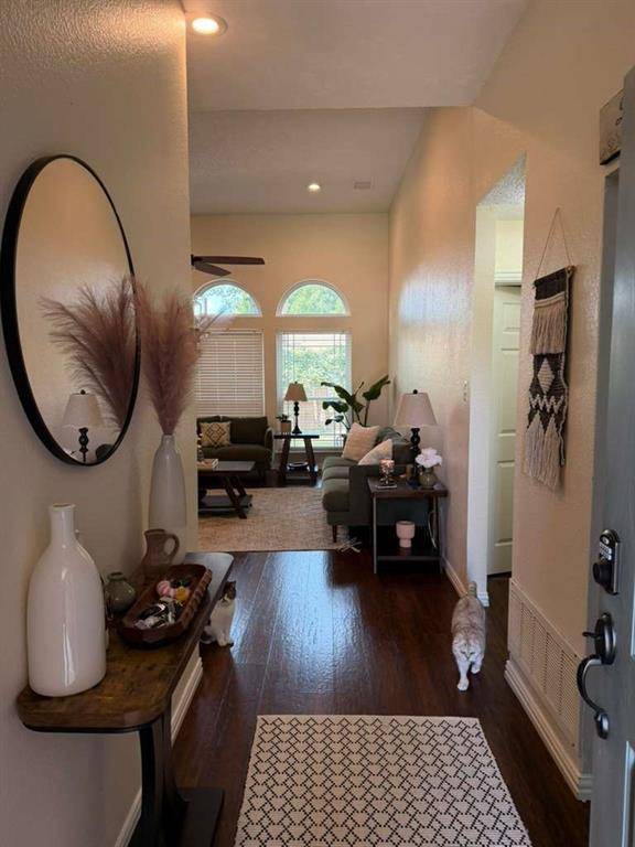 906 busby, Cedar Hill, TX 75104