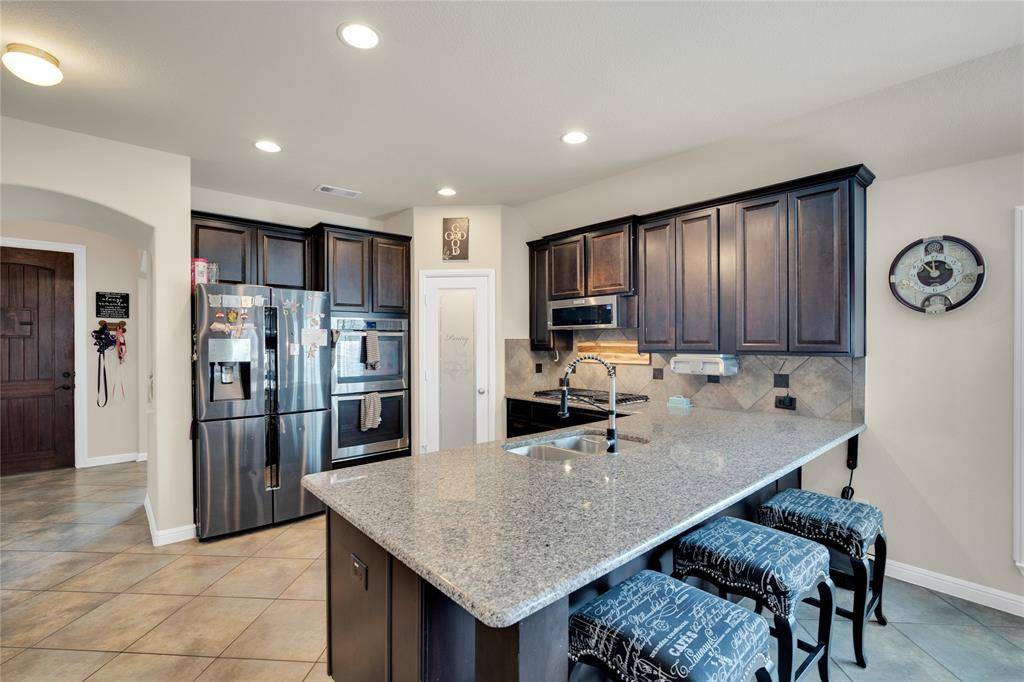 5913 Warmouth Drive, Fort Worth, TX 76179