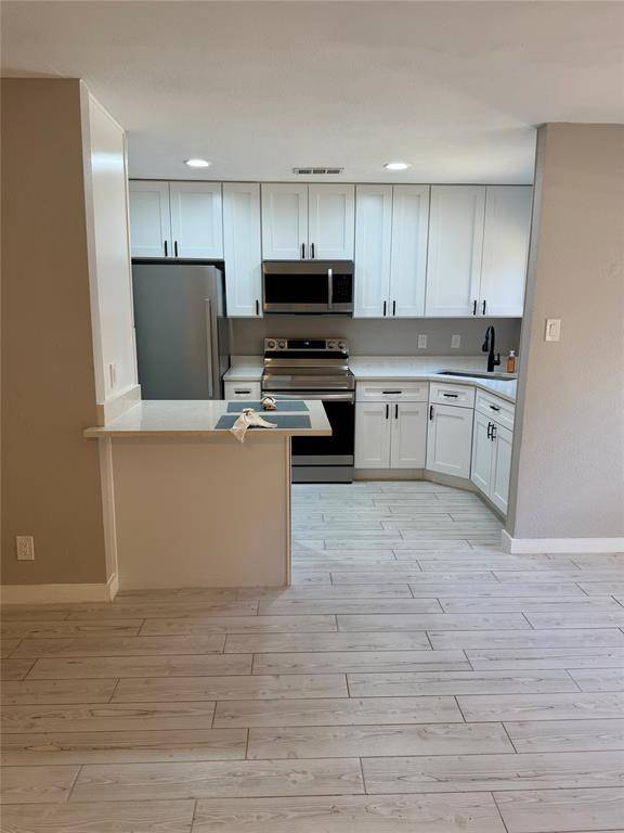 1108 Harwell Drive #1711, Arlington, TX 76011