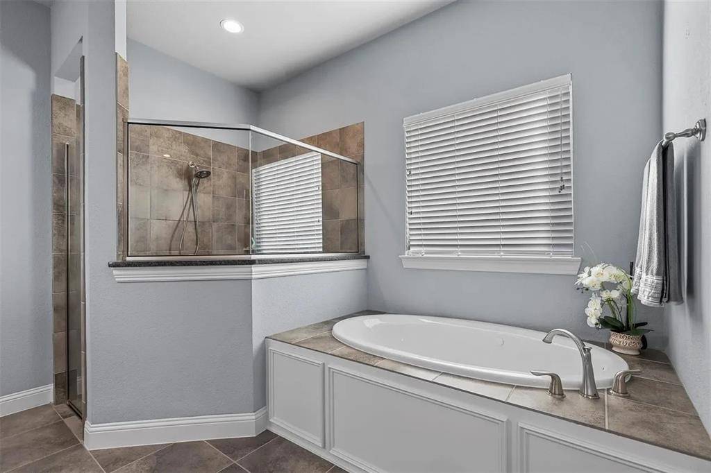 6451 Still Waters Court, Midlothian, TX 76065