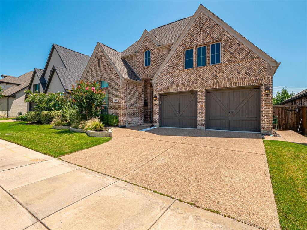 4412 La Roche Avenue, Carrollton, TX 75010