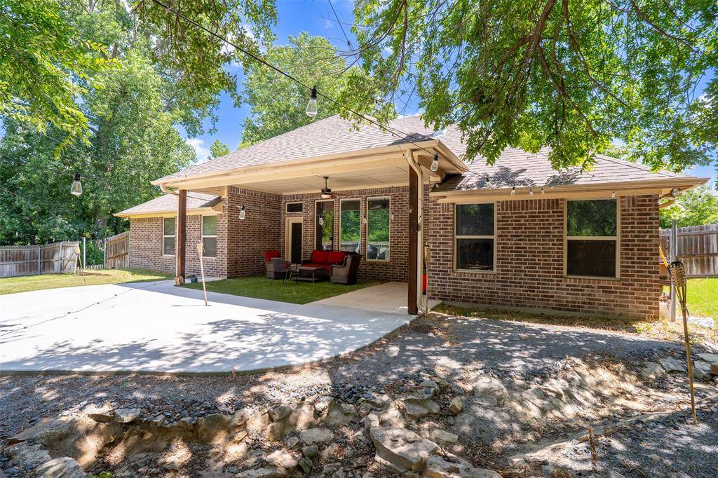 712 Spring Meadow Street, Stephenville, TX 76401