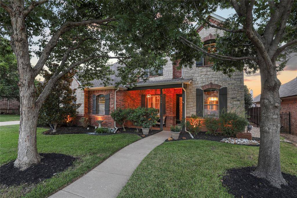 7009 Mossycup Lane, North Richland Hills, TX 76182