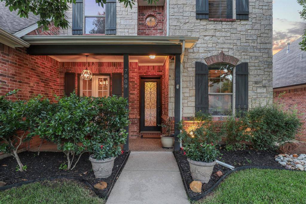 7009 Mossycup Lane, North Richland Hills, TX 76182
