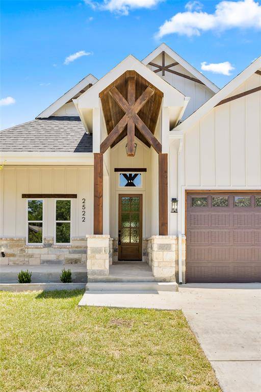 2522 Lincoln Avenue, Fort Worth, TX 76164