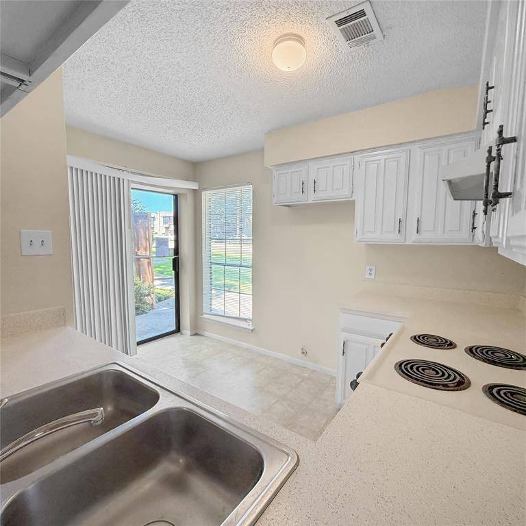 883 Waterfall Way #2, Richardson, TX 75080