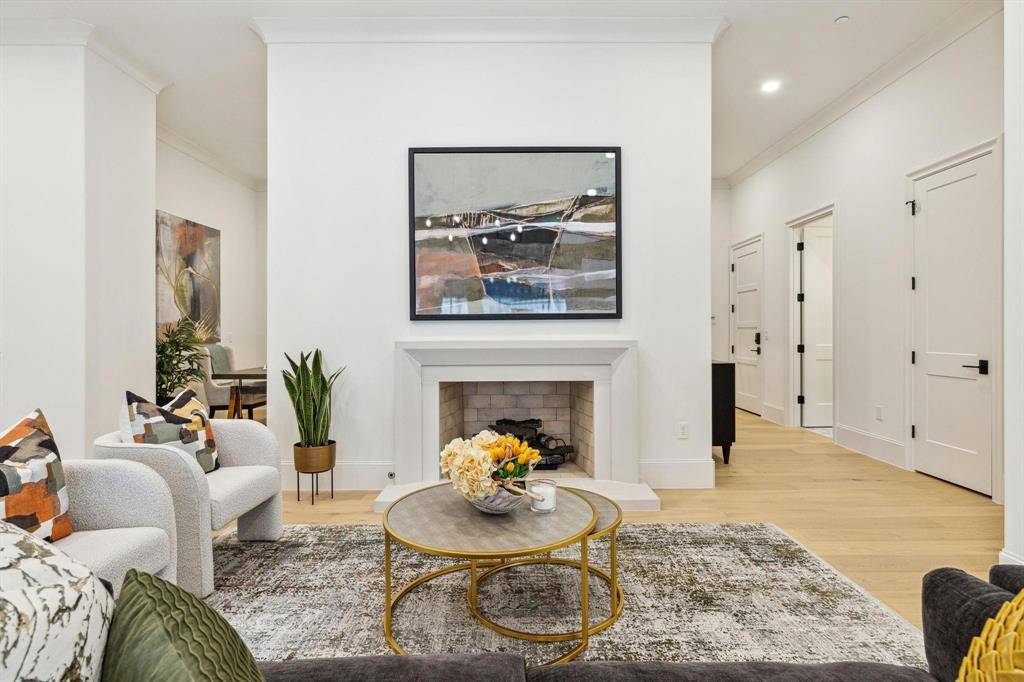6801 Corporate Drive #A2, Plano, TX 75024