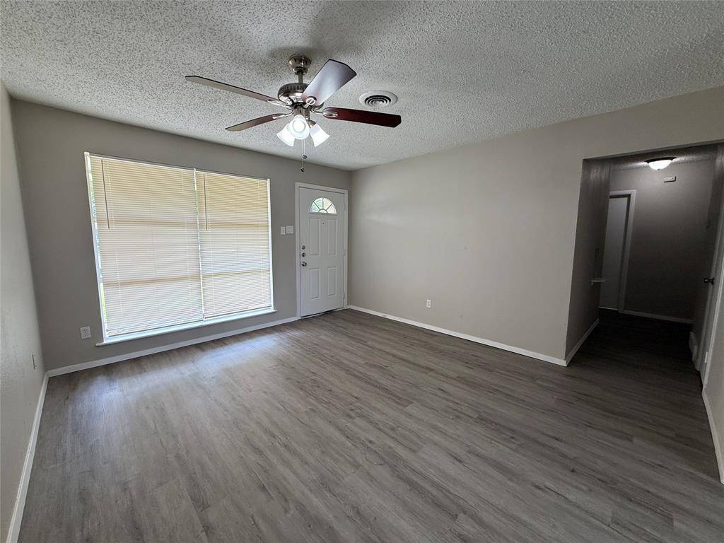 4437 Scottsdale Drive, Mesquite, TX 75150