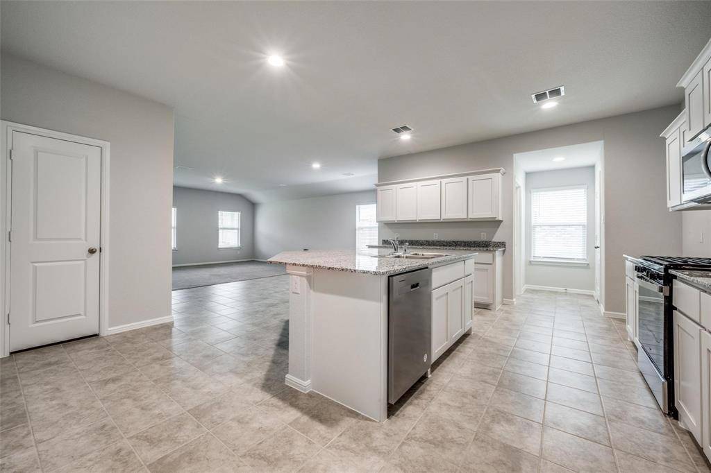 4100 Alberta Lane, Denton, TX 76226