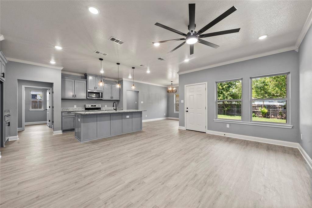 3701 Manor Drive, Waco, TX 76706