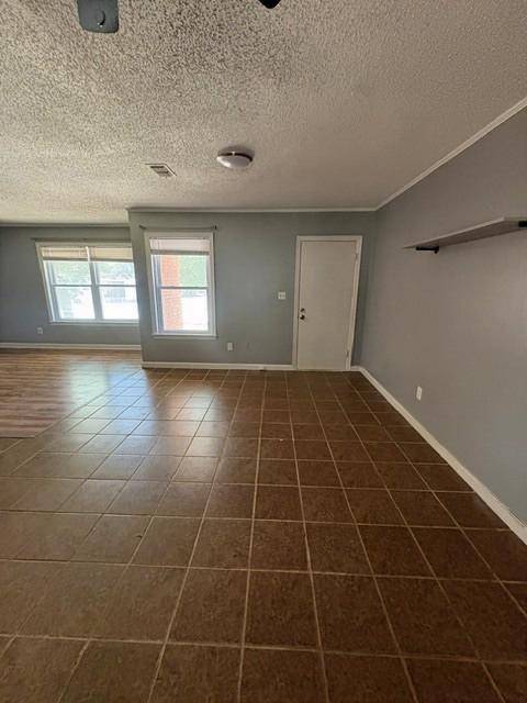 2108 Vine Street, Colorado City, TX 79512