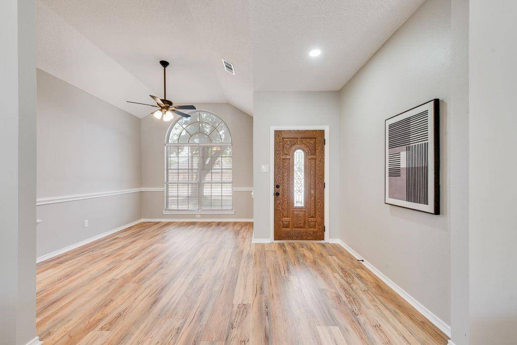 7400 Chapman Drive, North Richland Hills, TX 76182