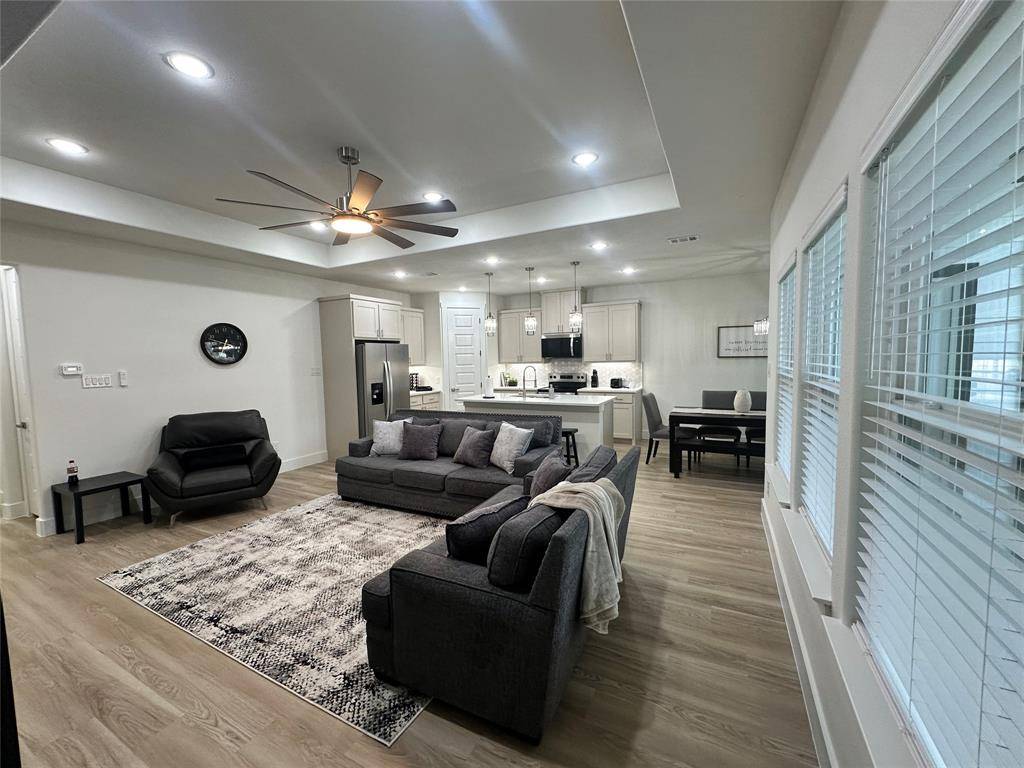 2820 Pennsylvania Avenue, Dallas, TX 75215