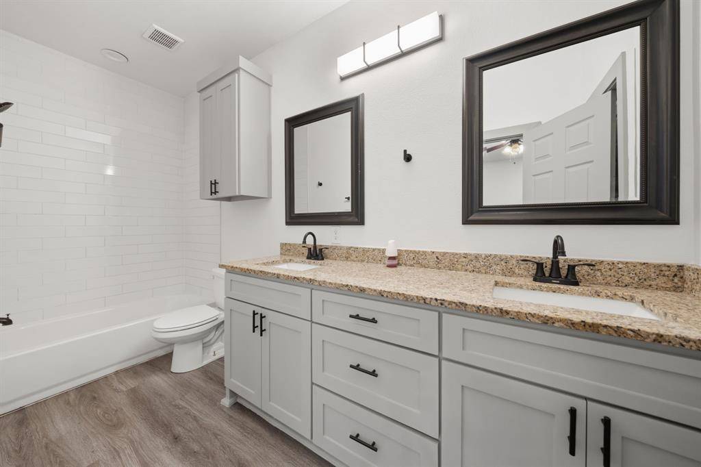 616 Lamar Street, Sulphur Springs, TX 75482