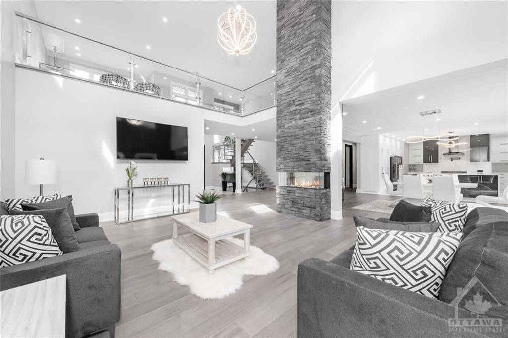 224 Roger RD, Alta Vista And Area, ON K1H 5C6
