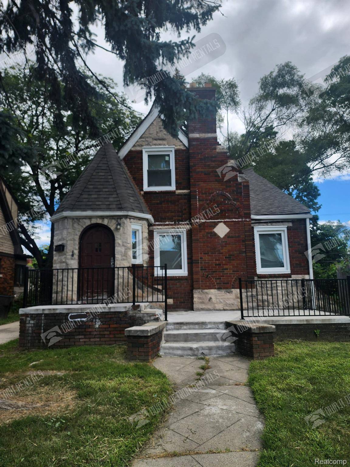13944 Mansfield ST, Detroit, MI 48227