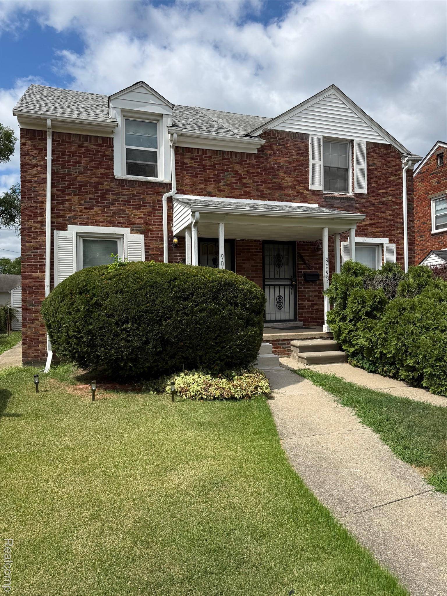 9049 Ohio ST, Detroit, MI 48204