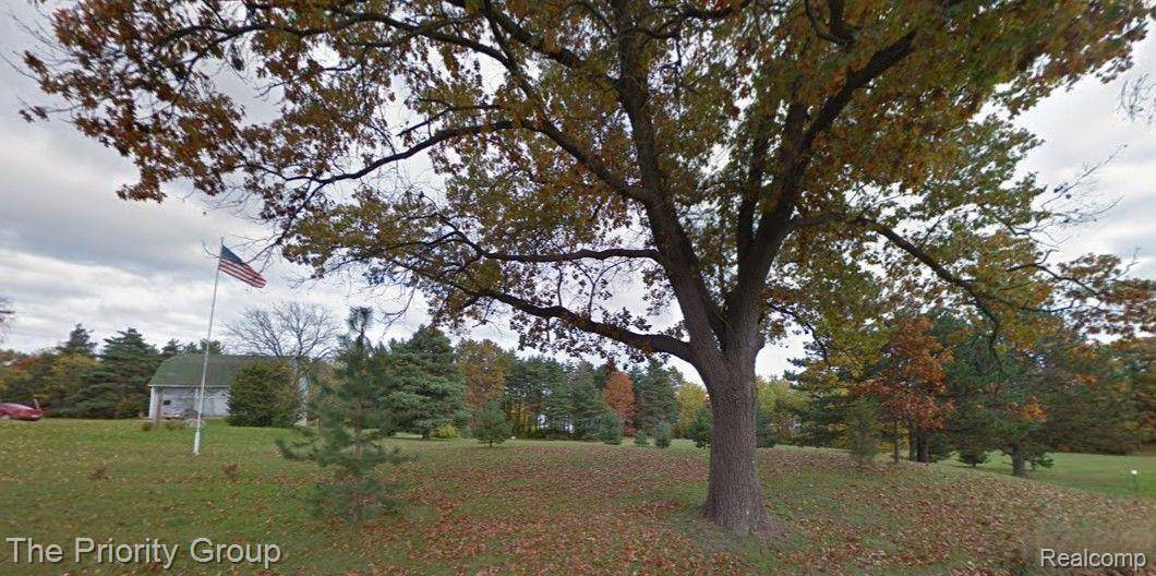 2500 JUDAH RD, Orion Charter Township, MI 48359
