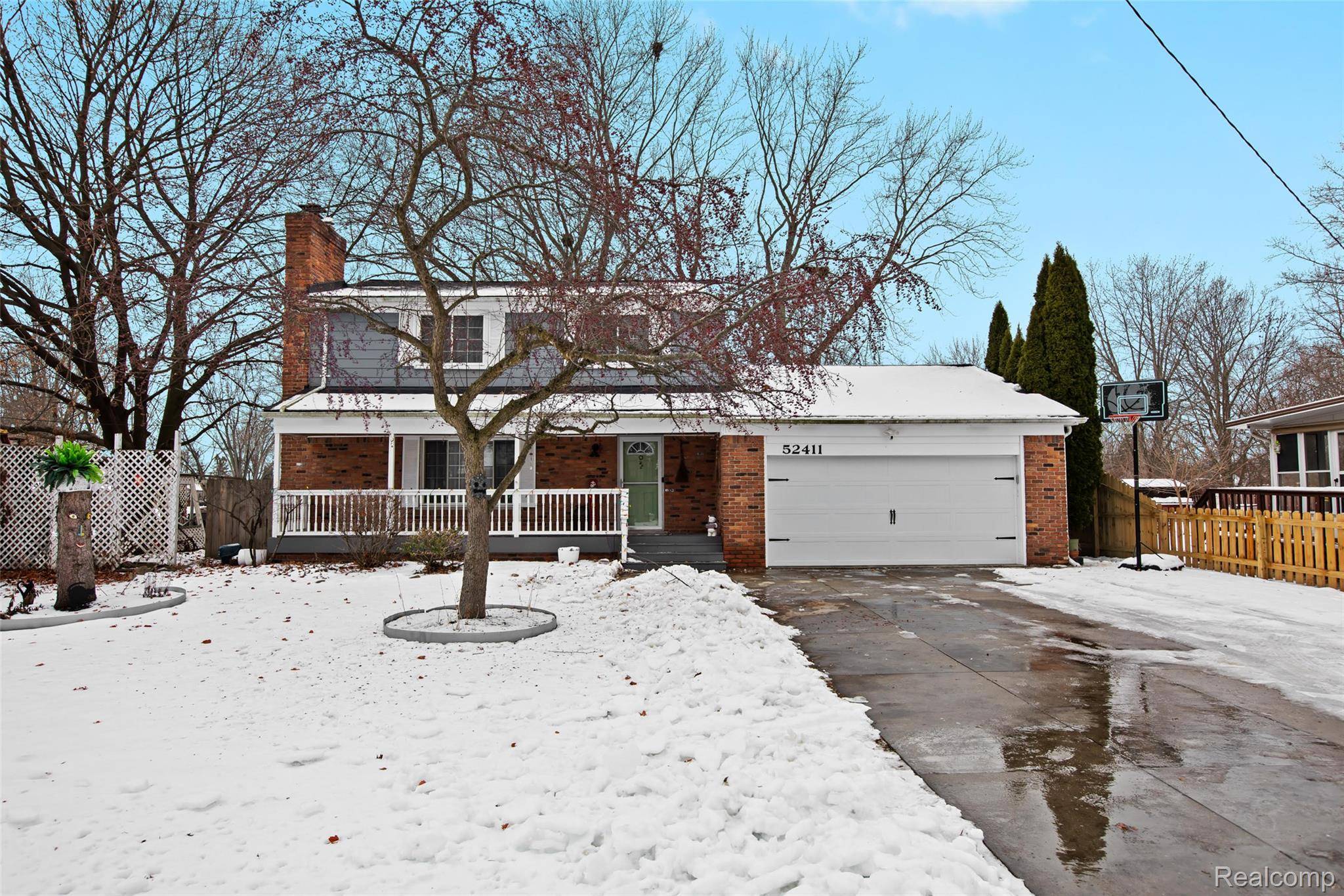 52411 Washington ST, New Baltimore, MI 48047