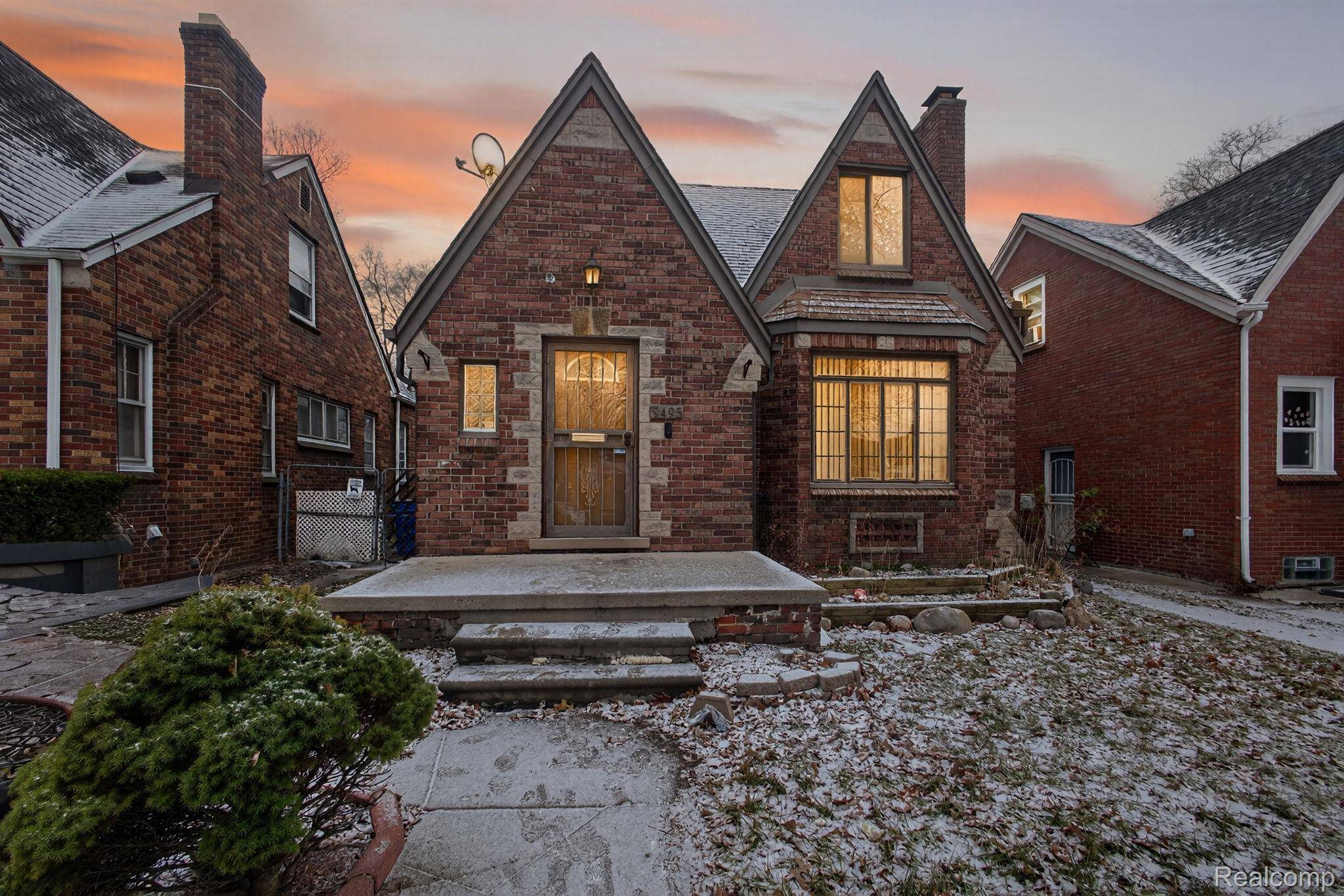 9495 Lakepointe ST, Detroit, MI 48224